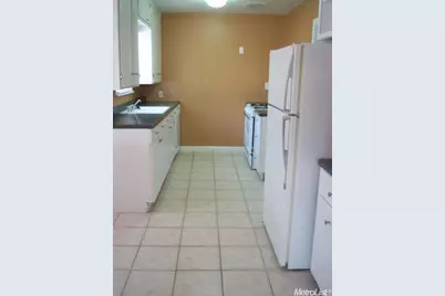 1665 South Avenue, Sacramento, CA 95838 - Photo 5