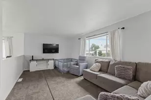 10414 Reymouth Ave, Rancho Cordova, CA 95670 - Photo 5