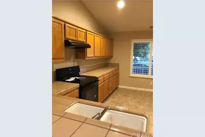 1787 Edgewood Court, Merced, CA 95340 - Photo 3