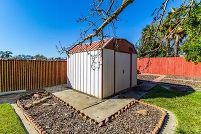 10486 Spaulding Way, Rancho Cordova, CA 95670 - Photo 61