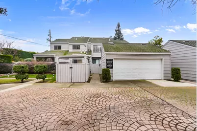 230 W Rumble Rd #B, Modesto, CA 95354 - Photo 21