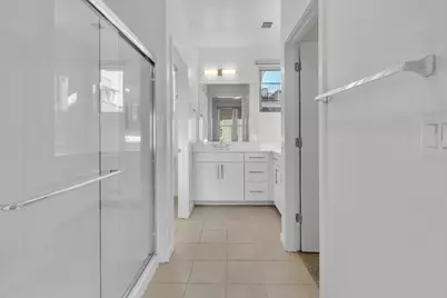 165 Log Pond Lane, Sacramento, CA 95818 - Photo 17