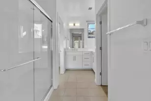 165 Log Pond Ln, Sacramento, CA 95818 - Photo 17