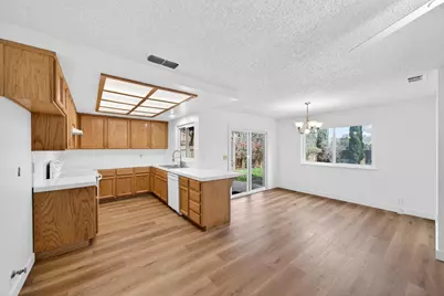 7134 Mathis Court, Citrus Heights, CA 95610 - Photo 7