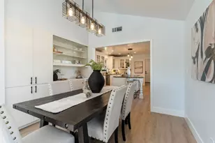 4951 Richwood Ct, Fair Oaks, CA 95628 - Photo 9