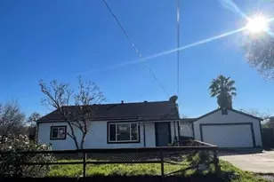 450 Lilac Ln, Rio Linda, CA 95673 - Photo 1