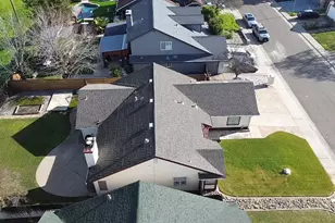 8655 Cord Way, Sacramento, CA 95828 - Photo 37