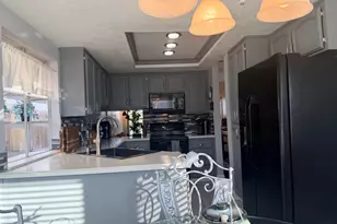 8655 Cord Way, Sacramento, CA 95828 - Photo 13