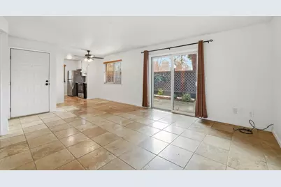 104 Luna Grande Circle #19, Sacramento, CA 95834 - Photo 5