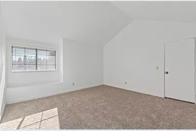 7526 Creekridge Lane, Citrus Heights, CA 95610 - Photo 25
