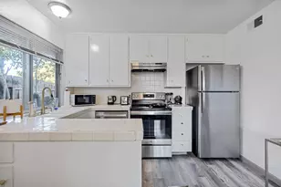 6415 Plymouth Rd, Stockton, CA 95207 - Photo 13