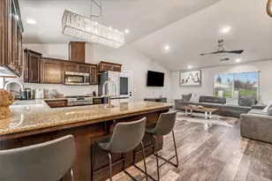 25802 El Monte Way, Madera, CA 93638 - Photo 13