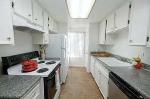 1313 Floyd Ave, Modesto, CA 95355 - Photo 13