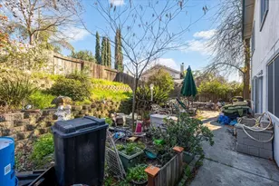 8608 Peach Blossom Way, Antelope, CA 95843 - Photo 3