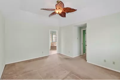 839 Lake Front Drive, Sacramento, CA 95831 - Photo 37