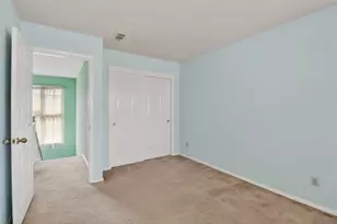 839 Lake Front Dr, Sacramento, CA 95831 - Photo 31