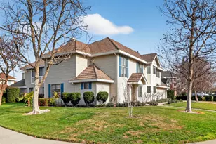 839 Lake Front Dr, Sacramento, CA 95831 - Photo 7