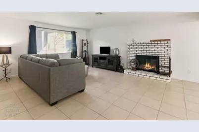 7428 Ranch Avenue, Citrus Heights, CA 95610 - Photo 11