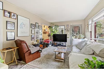 1824 Larkin Way, Sacramento, CA 95818 - Photo 19