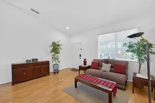 8682 Minoan Ct, Elk Grove, CA 95624 - Photo 9