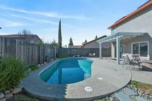 8682 Minoan Ct, Elk Grove, CA 95624 - Photo 39