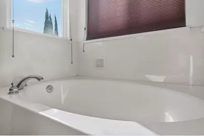 8682 Minoan Court, Elk Grove, CA 95624 - Photo 35
