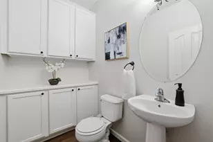 305 Esplanade Cir, Folsom, CA 95630 - Photo 27