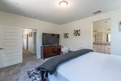 10448 Oboe Way, Elk Grove, CA 95757 - Photo 45