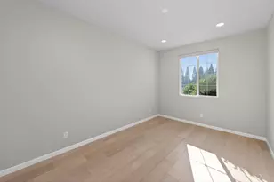 2431 Creekview Dr, Merced, CA 95340 - Photo 15