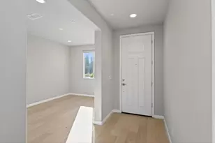 2431 Creekview Dr, Merced, CA 95340 - Photo 3