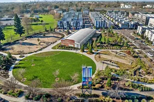 471 Tailoff Ln, Sacramento, CA 95818 - Photo 3