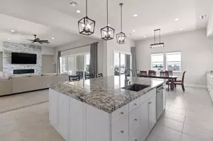 4057 Whitney Vista Ln, Rocklin, CA 95677 - Photo 7