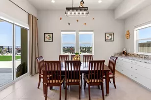 4057 Whitney Vista Ln, Rocklin, CA 95677 - Photo 11