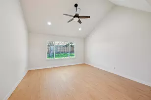 3318 Fogle Ct, Carmichael, CA 95608 - Photo 7