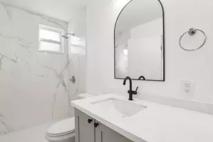 269 Lindley Dr, Sacramento, CA 95815 - Photo 13