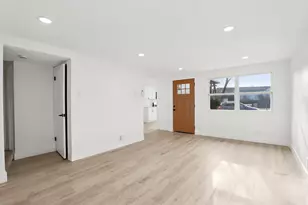 269 Lindley Dr, Sacramento, CA 95815 - Photo 3