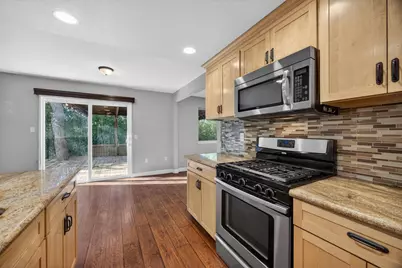 5267 Ridgevale Way, Fair Oaks, CA 95628 - Photo 13