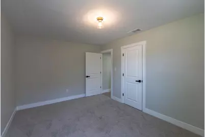 4941 Alcott Drive, Sacramento, CA 95820 - Photo 33