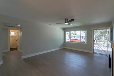 4941 Alcott Drive, Sacramento, CA 95820 - Photo 11