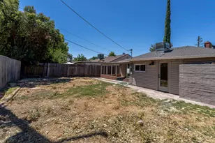 4941 Alcott Dr, Sacramento, CA 95820 - Photo 45
