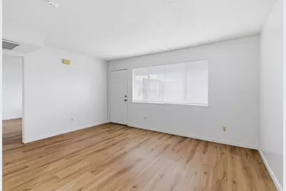 325 Standiford Avenue #29, Modesto, CA 95350 - Photo 9