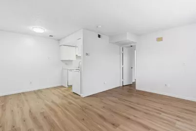 325 Standiford Avenue #29, Modesto, CA 95350 - Photo 9