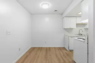 325 Standiford Ave, Modesto, CA 95350 - Photo 11