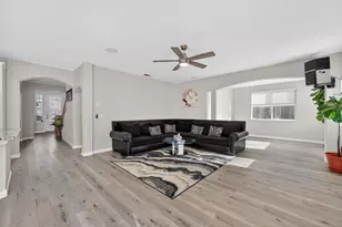 9479 Winding River Way, Elk Grove, CA 95624 - Photo 17