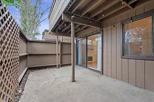 903 Fulton Ave, Sacramento, CA 95825 - Photo 15