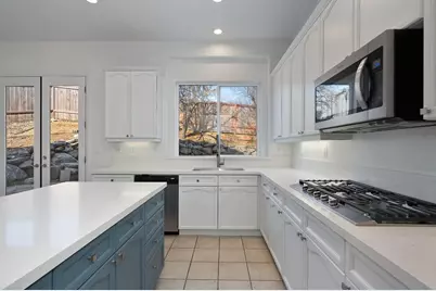 4004 Prairie Falcon Drive, El Dorado Hills, CA 95762 - Photo 19