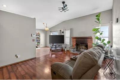 9131 Colonsay Way, Sacramento, CA 95829 - Photo 9