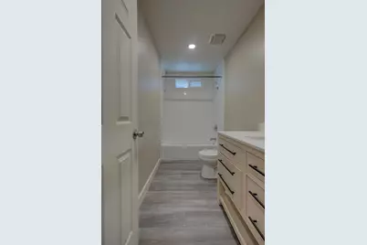 8822 Globe Avenue, Dos Palos, CA 93620 - Photo 9