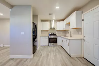 8822 Globe Avenue, Dos Palos, CA 93620 - Photo 5