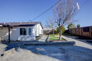 8822 Globe Ave, Dos Palos, CA 93620 - Photo 27